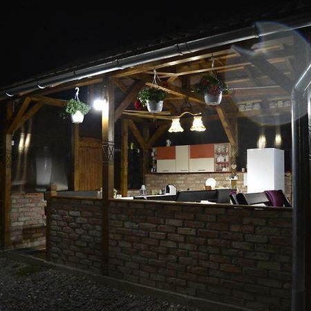 Отель Casa Muskatli Vendeghaz Совата Экстерьер фото