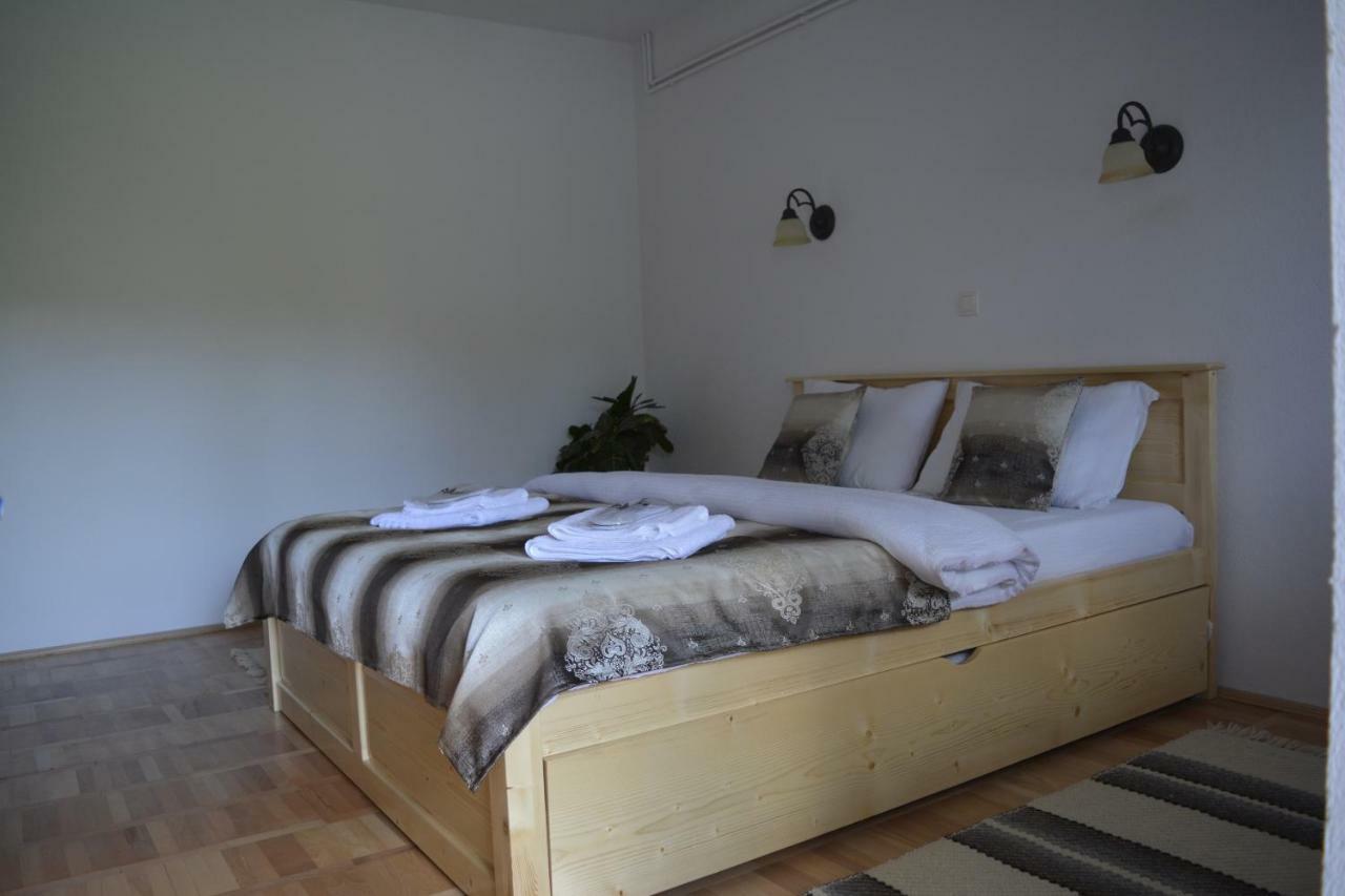 Отель Casa Muskatli Vendeghaz Совата Экстерьер фото